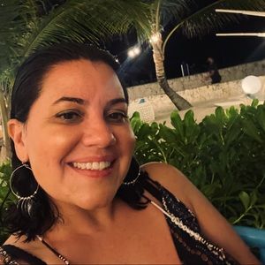 Meet your Posher, Valerie